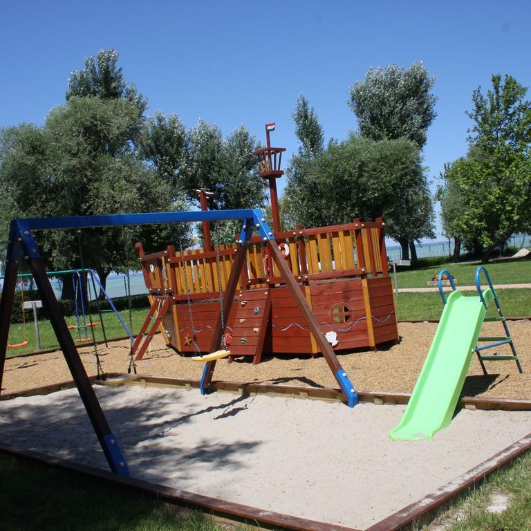 Hanga Apartman Siófok Exteriör bild